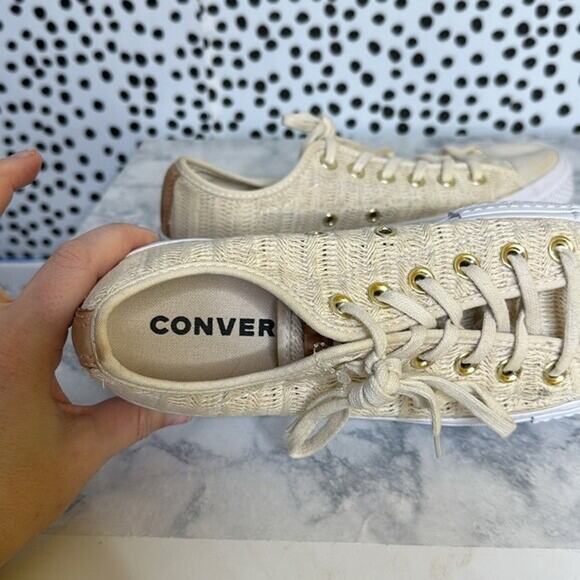 Converse crochet size 8 sneakers - Picture 5 of 6